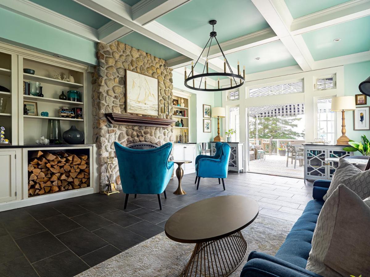 Oceanstone Seaside Resort Пегис Коув Екстериор снимка